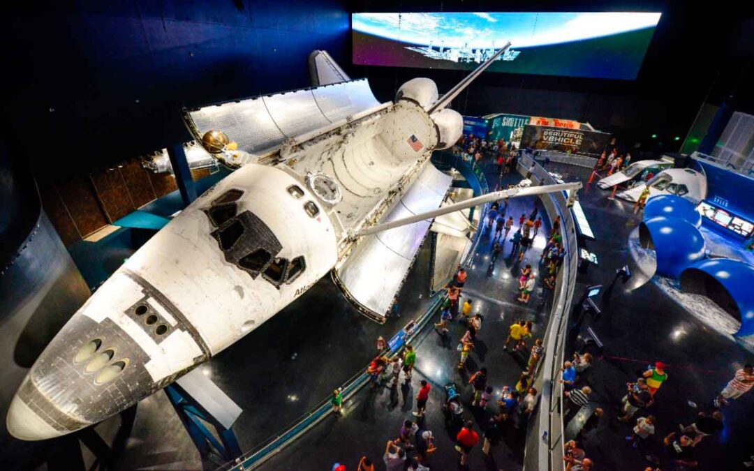 Transbordador Atlantis celebra 10 años en el Kennedy Space Center