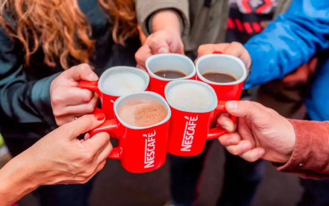 Nescafé celebra con actividades en plazas y universidades