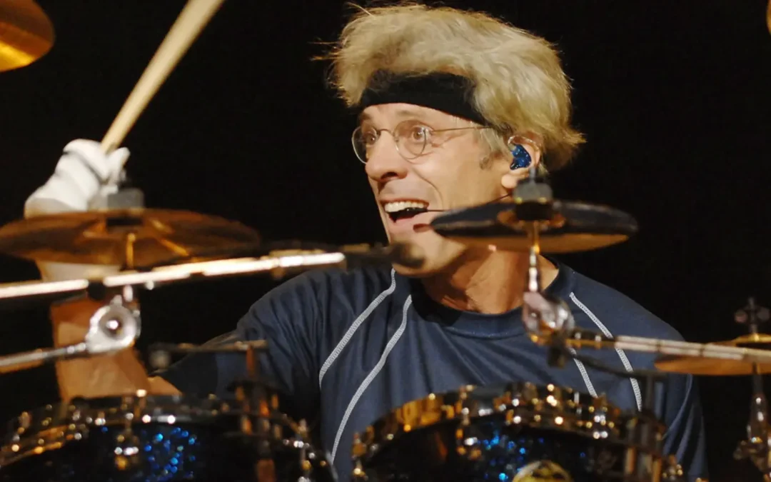 El histórico baterista de The Police, Stewart Copeland llega a Chile