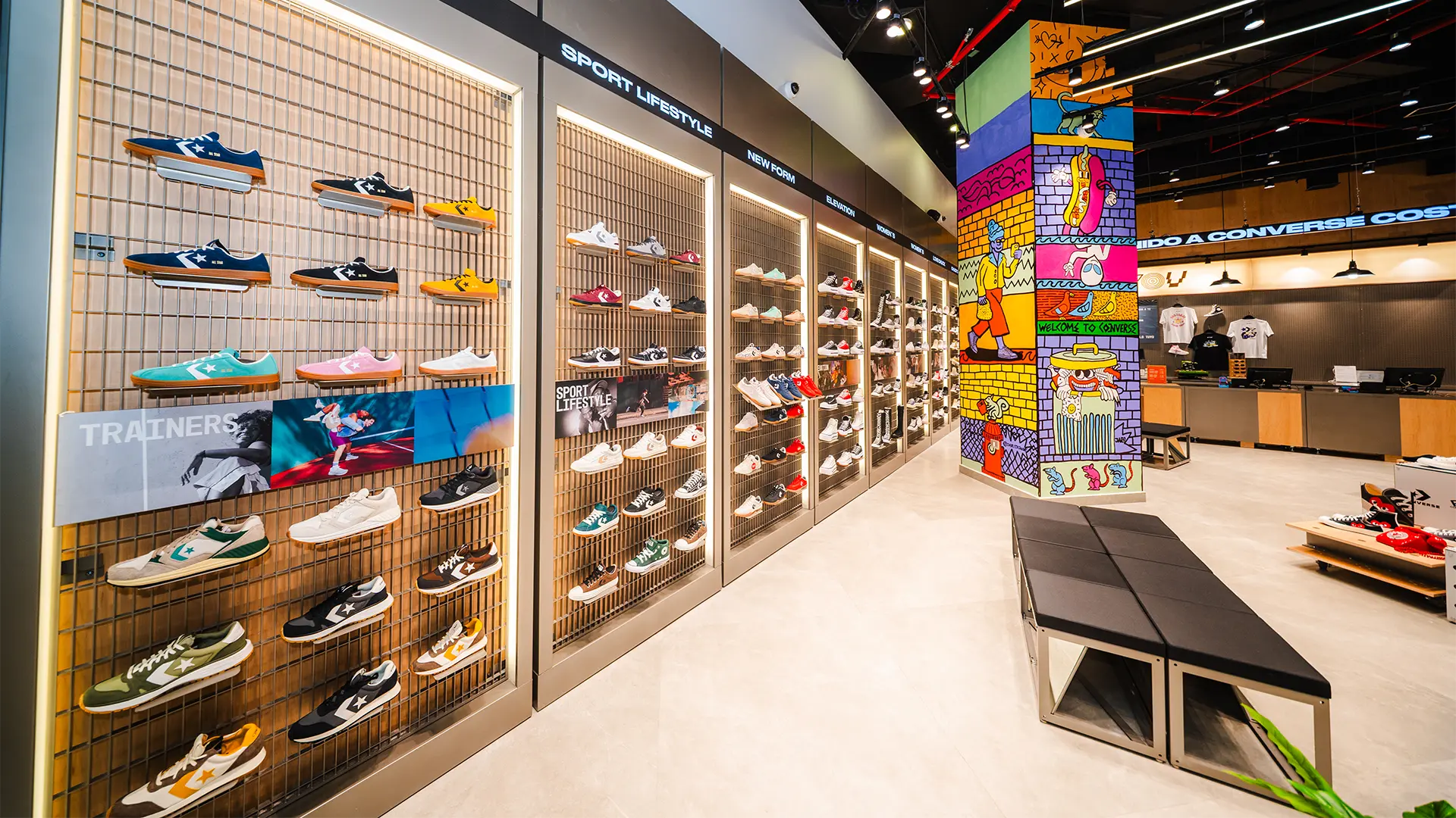 Converse abre la tienda más grande de América en Chile