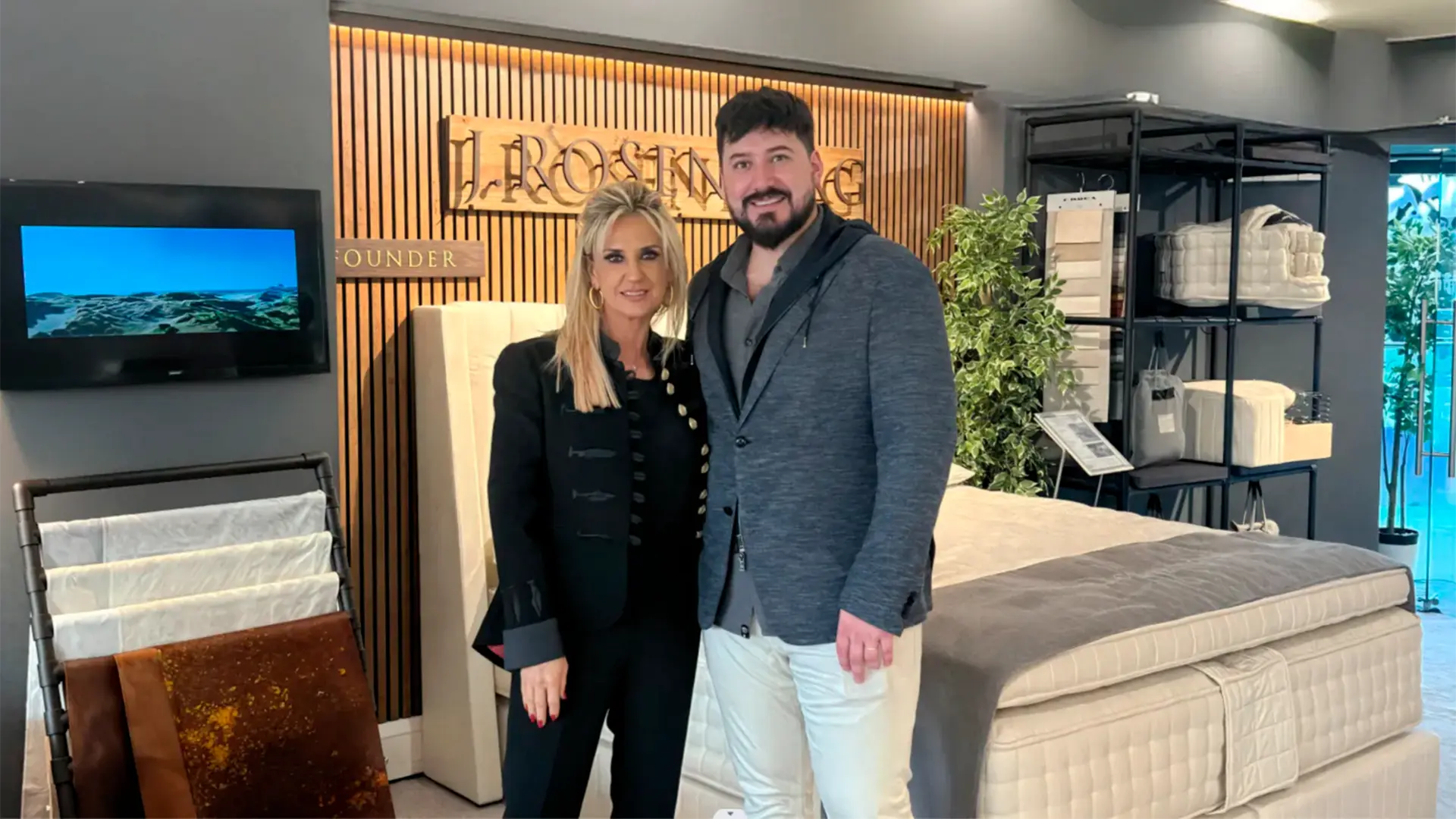 Rosen debutó en Londres con su colección de camas de alta gama J.Rosenberg