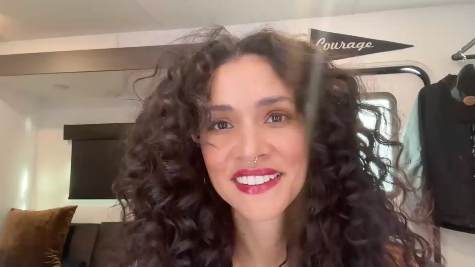 Miranda Rae Mayo y la intensidad emocional de Stella Kidd: así vivió su regreso a Chicago Fire T14