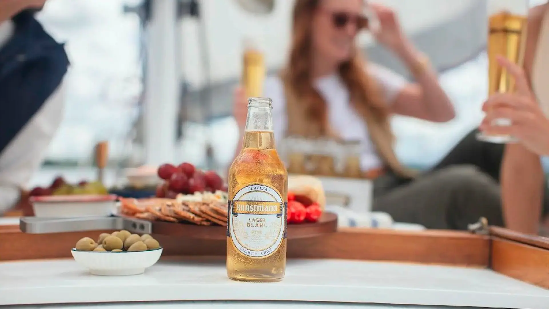 Kunstmann lanzó Lager Blanc: una nueva cerveza que celebra el sabor de lo esencial