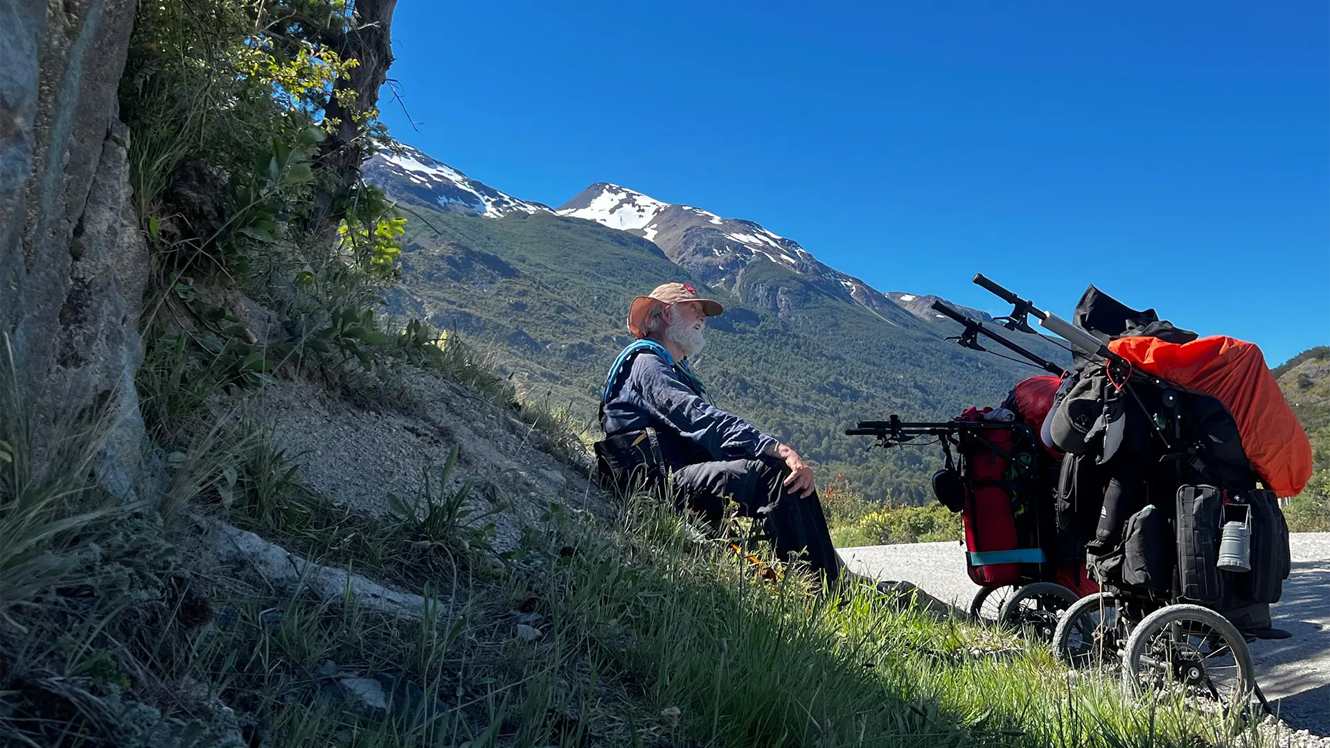 Fundador de Cervecería D’Olbek recorrió 350 kilómetros a pie por la Carretera Austral y da ejemplo de envejecimiento activo